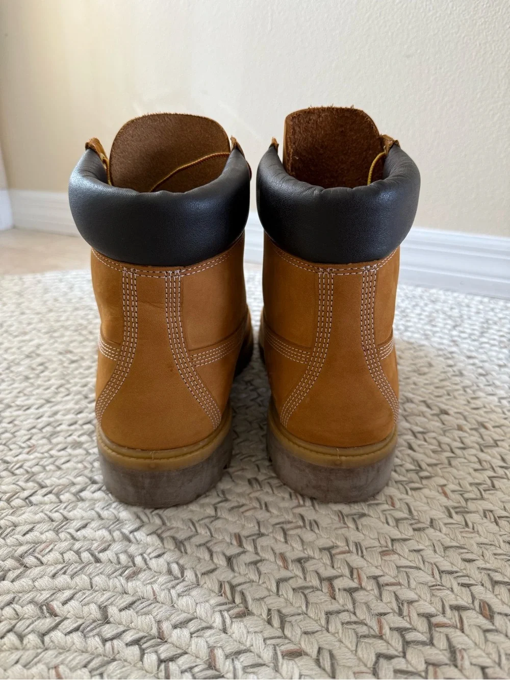 Timberland Premium 6 Inch Waterproof Men’s Nubuck Leather Boots